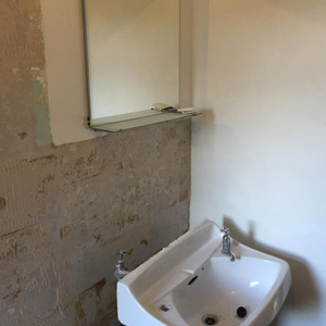 Bathroom - Before